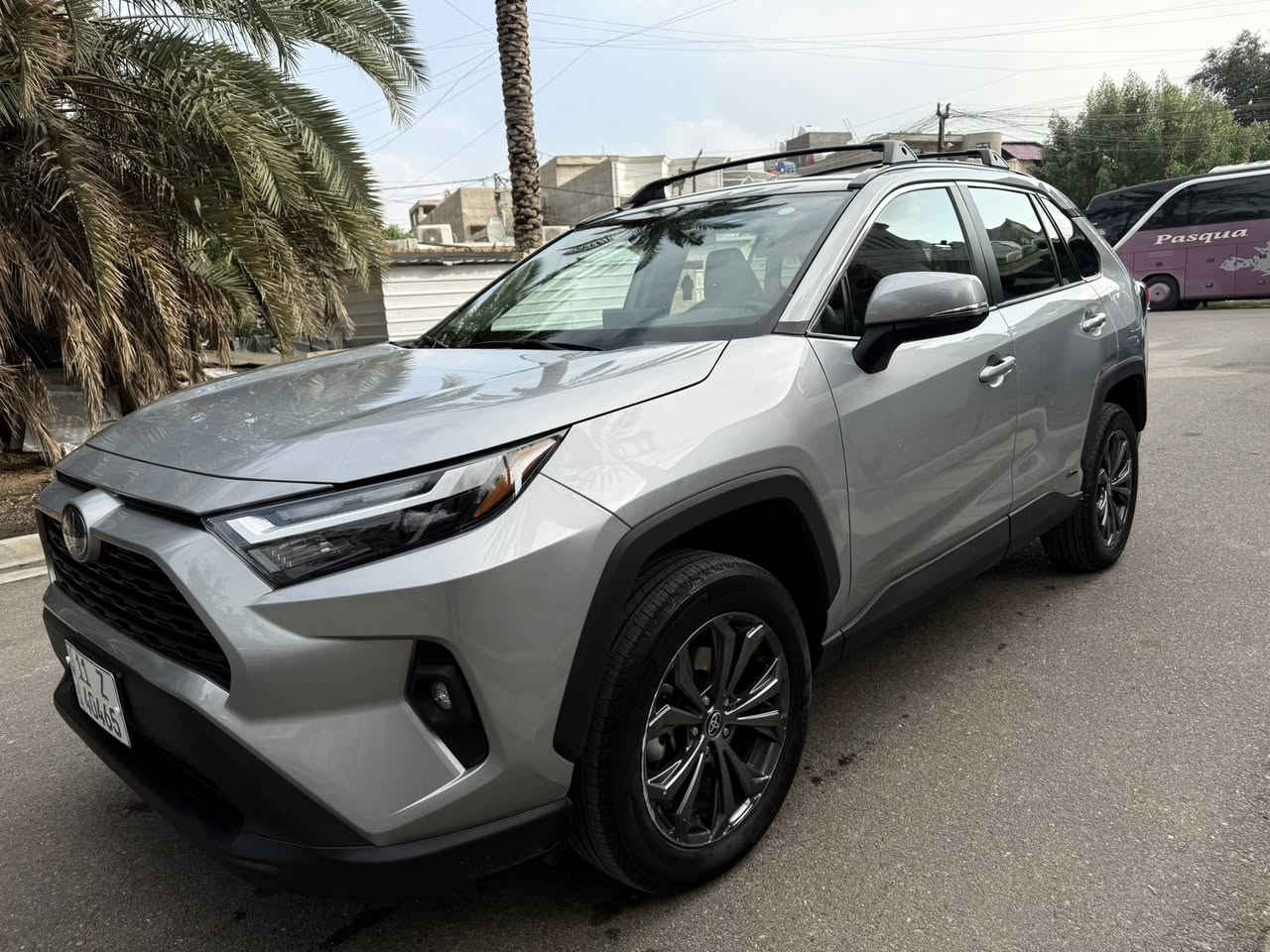 السلام عليكم
راف فور هايبرد موديل 2024

ماشيه 31 مواصفات برميوم (فتحه سقف.كراسي جلد وتدفئه .بصمه ابواب.رادارات جانبيه +انظمه قياده ذاتيه.)

صور الحادث مرفقه بلمنشور بدون ايرباك 

مرقم بغداد السعر 280

العنوان بغداد حي الجامعه .

***********
