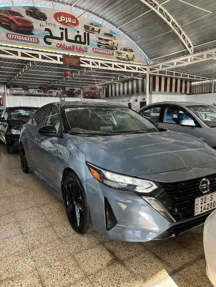 نيسان سنترا
موديل 2024
ضررها بوند بدون دواخل 
ماشيه 22km
لون اسمنتي مميز
المواصفات :-
سقف اسود 
بصمه تشغيل 
كشنات هيتر 
تدفئه تبريد قطعتين 
شاشه كبيره (كاربلاي -اندرويد اوتو)
ايكو مود 
اضائه led 
رادارت 360 امامي خلفي جوانب
توقف ذاتي امامي خلفي
قياده ذاتيه
كروز سرعه
تشغيل عن بعد 
تحكمات ستيرن 
وبعد بيها هواي مواصفات
هزه + سنويه جاهزة  
 سعر155وبيها مجال للشراي 
للاستفسار اتصل على رقم ***********

