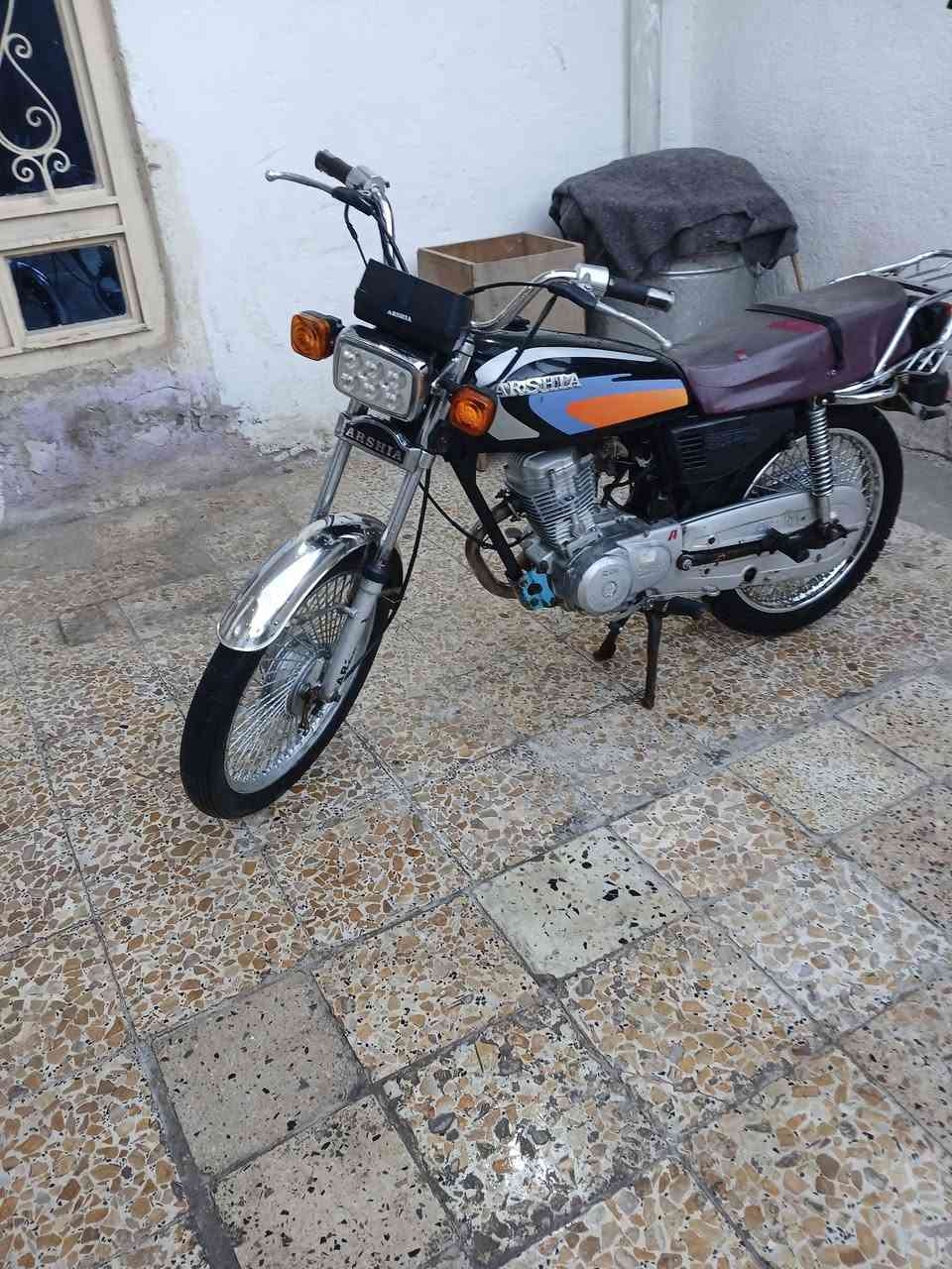 سلام عليكم دراجه 4كير مديل20
#كلك #كلك للبيع
سعر350وبيها مجال عنوان كوت حي جهاد
***********

***********
