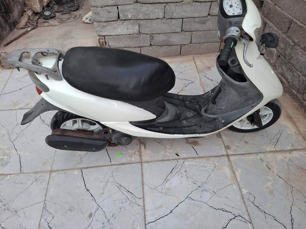 اخوان عصفوري ويل كب حلوه بس عوزه باتري السعر 350 العنوان البصره قضاء المدينه رقم الجوال***********
