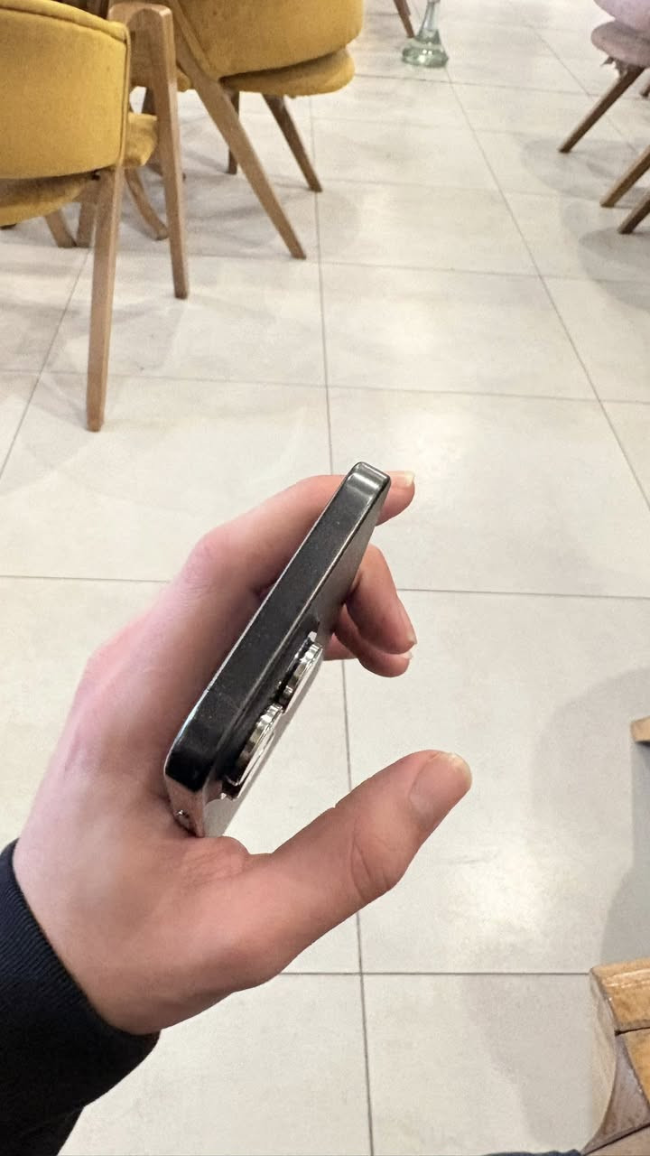 ايفون 15 برو ماكس
بطاريه 88‎%‎
ذاكرة 256
نموذج J/A
نضافه 95‎%‎
تواصل ***********
