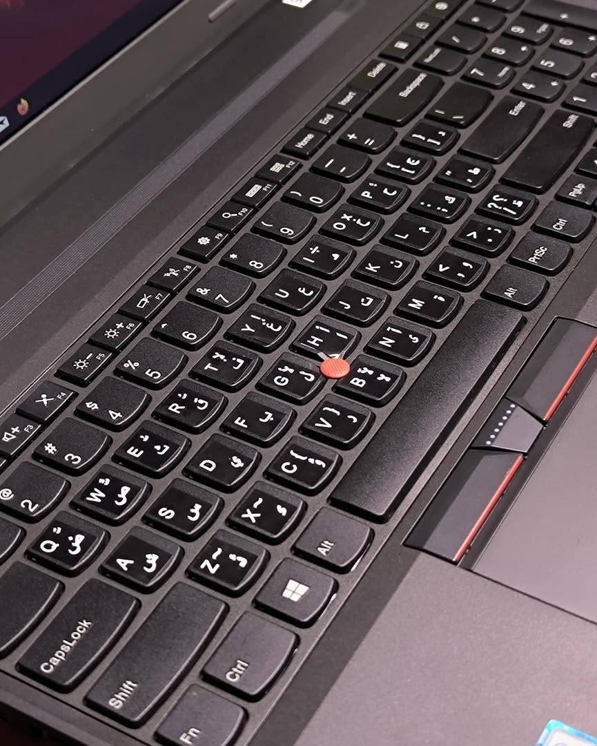 🔥 فرصة ممتازة بسعر اقتصادي!

Lenovo ThinkPad E560 💻

✅ المواصفات:

* المعالج: Intel Core i7 الجيل السادس (U)
* الرام: 8GB DDR3 1600MHz
* الهارد: 240GB Kingston SSD
* كرت الشاشة الداخلي: Intel HD Graphics 520 (حتى 4GB)
* كرت الشاشة الخارجي: AMD Radeon R7 M370 (2GB)
* الشاشة: 15.6 إنج FHD

مميزات الجهاز:
✅ Windows 11 Pro
✅ بطارية جديدة
✅ كيبورد جديد (ليزري - غير مضيء)

🎁 الملحقات مجاناً:

* شاحن
* حقيبة
* ماوس
* ماوس باد

📦 يوصل للزبون داخل كرتون للحفاظ على سلامة الجهاز.

💰 السعر: 270,000 دينار فقط

🔹 قطعة واحدة فقط… إذا عجبك لا تتأخر بالحجز.

📍 Laptopia
✅ فحص كامل قبل البيع
✅ ضمان ساري المفعول لمدة 90 يوم من تاريخ الشراء
✅ صور وفيديو للجهاز قبل الارسال
📲 للاستفسار أو الحجز: ***********
