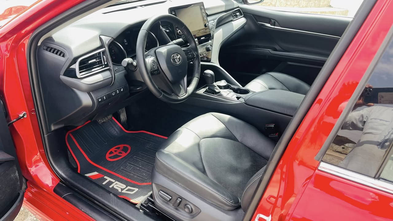 السلام عليكم كامري البيع2021Xseفور ويل السعر190وبيهة مجال ***********ويرهم مراوس مونيكة او برادو
