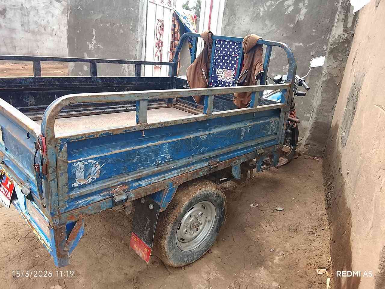 سلام عليكم ستوته للبيع جاهزة ينقص ما عوزه رقم العنوان رفاعي 2014رقم الهاتف ***********
