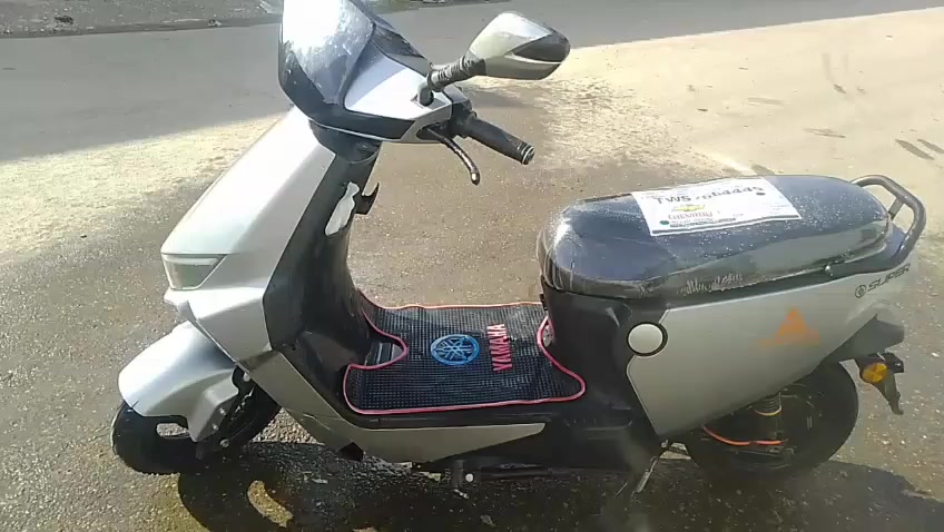 ماطور شحن
نضيف حيل 
البطاريات وير منيه كلو جديد 
السعر 600 بي مجال 
***********
