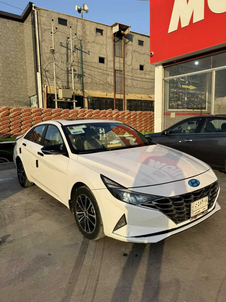 النترا 23 خليجي
اقصاد استقطاع مباشر كفلاء 2
مكينة 2.0 
سيارة حلوة وجاهزة تبريد مكينة كير  حدادية تخم تاير خير من الله
سيارة بيها ضربة خلفية بالصندوك
وتعدل صندوك نفسة  واثر الضربه جاملاغات ثينهن خلفيه صار بيهن تعديل وصبغ 
وباقي كله كفالة 
مكان السيارة البصرة شط العرب الجزيرة 
السعر 150 وبيها مجال 
رقم تواصل ***********
