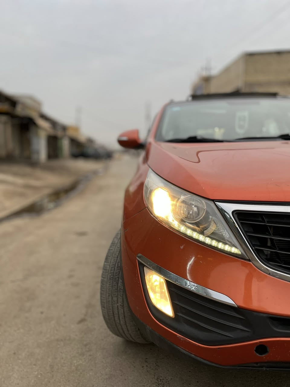 سلام عليكم
من رخصة الادمن الطيب .
سبورتج 2013 خليجي "
فول مواصفات 1/1
 بصمة 
بانوراما
جلد
كشن كهرباء
حساسات 
كامرة خلفية 
تحكم ستيرن
بصمة ابواب
محرك كير تبريد تدفئة تخم تاير صدر مكفول
بدون حادث بدون ايرباك 
فقط باب السائق صبغ والباقي مكفول
رقم بغداد مكاني بغداد تحويل مباشر
السعر عالخاص او اتصل🤍
***********
***********
