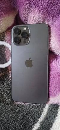 ايفون ١٣ بروماكس • ٢٥٦ • بطاريه ٧٩