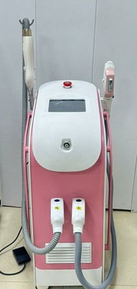 مكون من هاندين هاند ليزر ازاله الشعر وهاند تقشير كاربوني  الاستفسار مر...