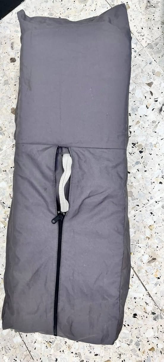 سرير طفل من عمر يوم إلى ٤ سنه 
ماركة جوي 
السرير متنقل يصبح ع شكل جنطه 
 اسفل السرير مخزن
السعر 100


**إذا كنت صاحب هذا الإعلان وتريد حذفه لأي سبب، رجاءا أرسل رسالة إلى الدعم الفني**