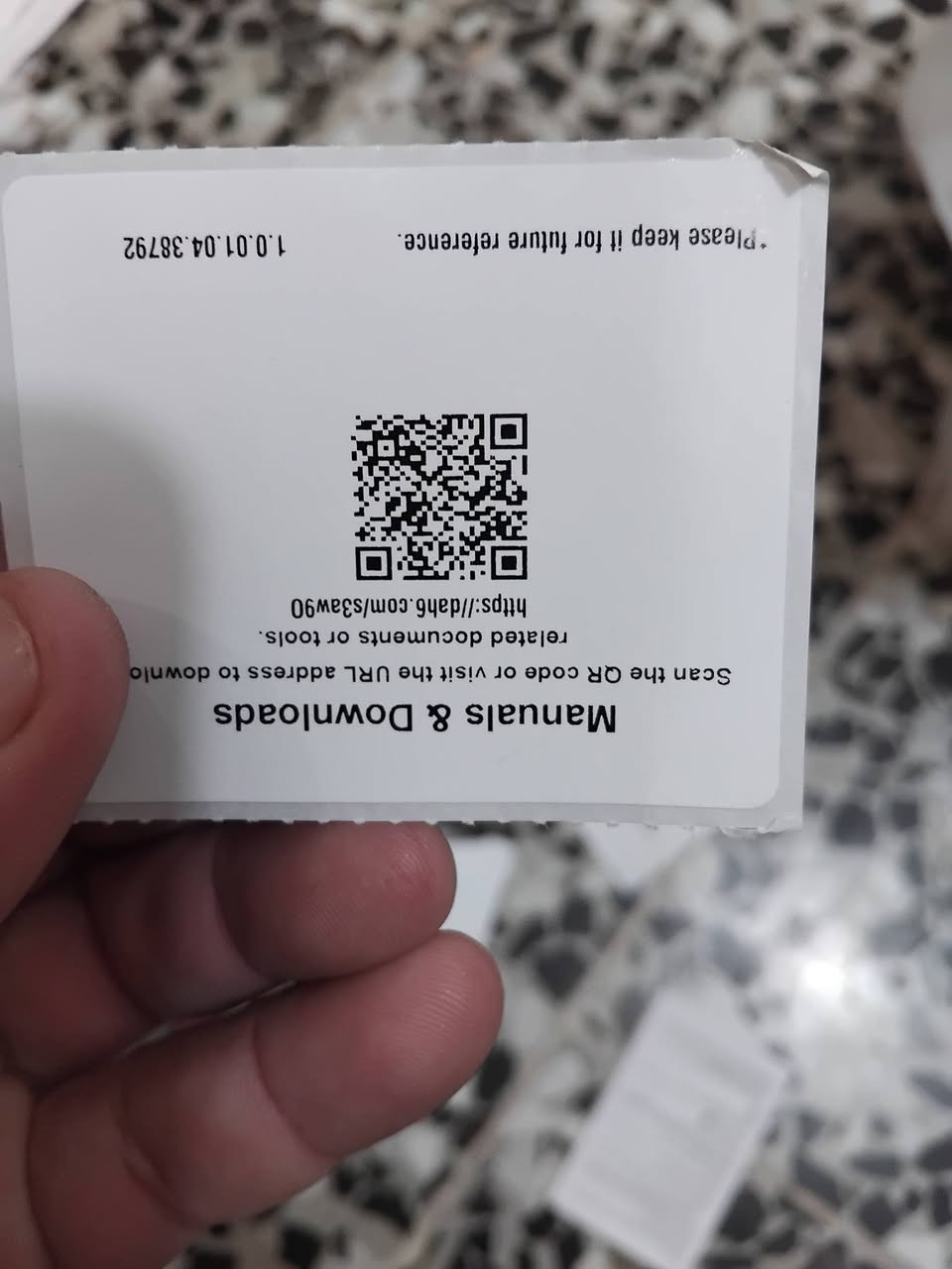 للبيع اي بي جديدات مامستعملات بس كرتونه مابيه ***********بقداد العبيدي
