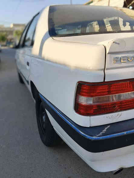 سلام عليكم بيجو لميس موديل 2013كفاله عامه عدا هلالات خلفيه كبير مكينه تبريد حداديه تخم تاير داخل ع وضع شركه مكفوله من ضربه وتبديل كله جديد كلج عنبار سلف باتري شرط تصليح شركه ترايك اربيل 
رقم وهزه وسنويه جدد تحويل ثاني يوم مصفره 
السعر 47بيها مجال حك جيه 
مكاني شهداء البياع 
***********ممتواجد ع نت شراي اتصل
