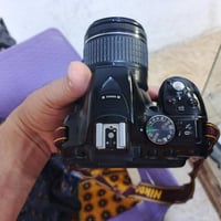 نيكون 5300D • عدسه 18-55 • شاحن بطاريه
