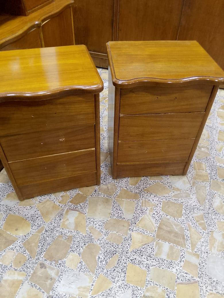 سلام عليكم   جربايه وميز مرايه
تسكام اصلي تفصال نضيفه  مكاني
العبيدي  سعره مناسب
 ‏‪0772 759 0992‬‏
