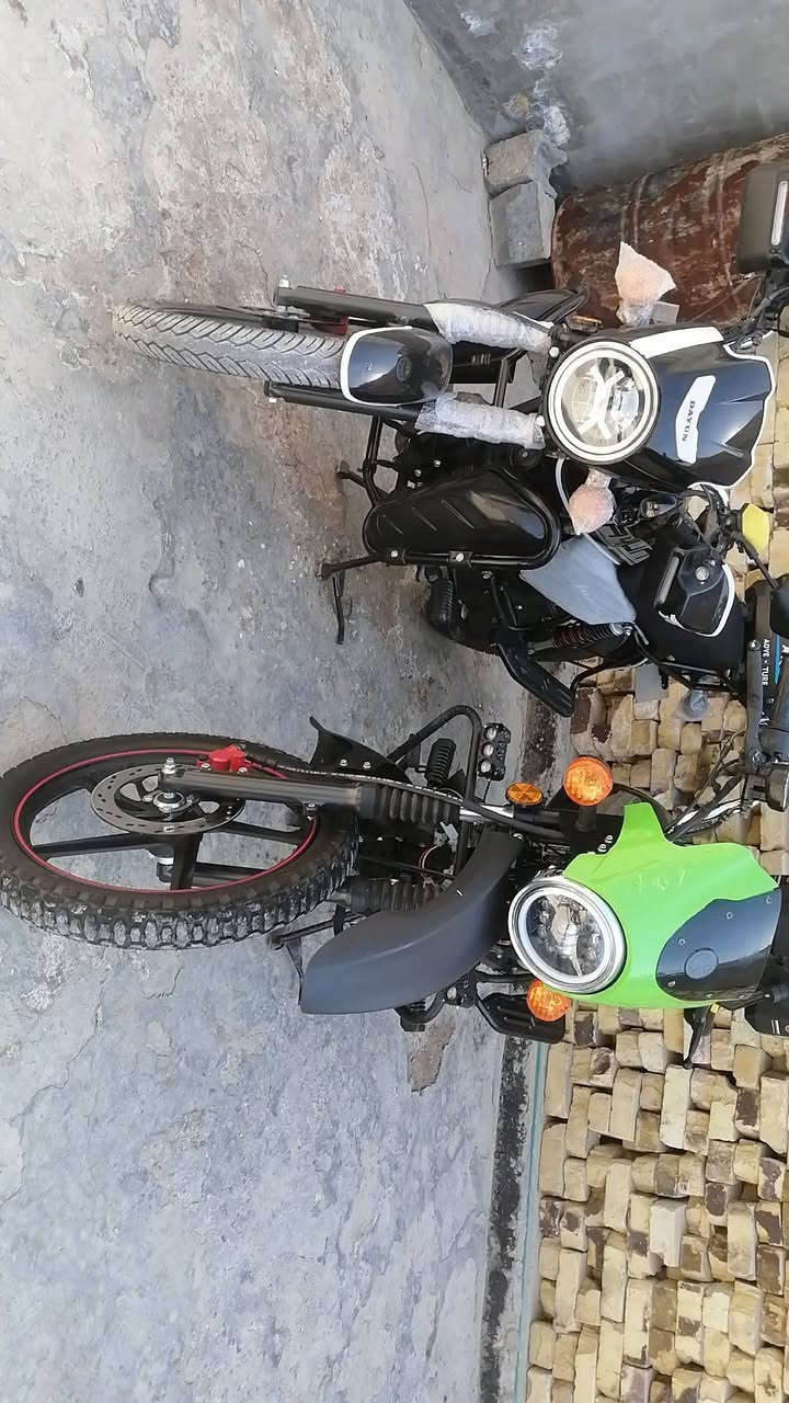 ياالله اللهم صلي على محمد وآل محمد
السلام عليكم
دايون عدد 2 للبيع
كلاسلك وجبلي 
الألوان كدامكم
مستعمل
موديل 25
اوراق اسكنر
مكينه 200
كتابه حمره
سويج عدد 2
بصمات عدد 2
والتزويدات كدامكم
صناديك بلاجكتورات هورن طاط للجبلي
يداد اشاير درع محرك شاحنه اضافيه يعني مرتبات واني بالخدمه 
سعر القطعه 1.500
1.500 وبيهن مجال
العنوان حله المركز
رقم ***********
