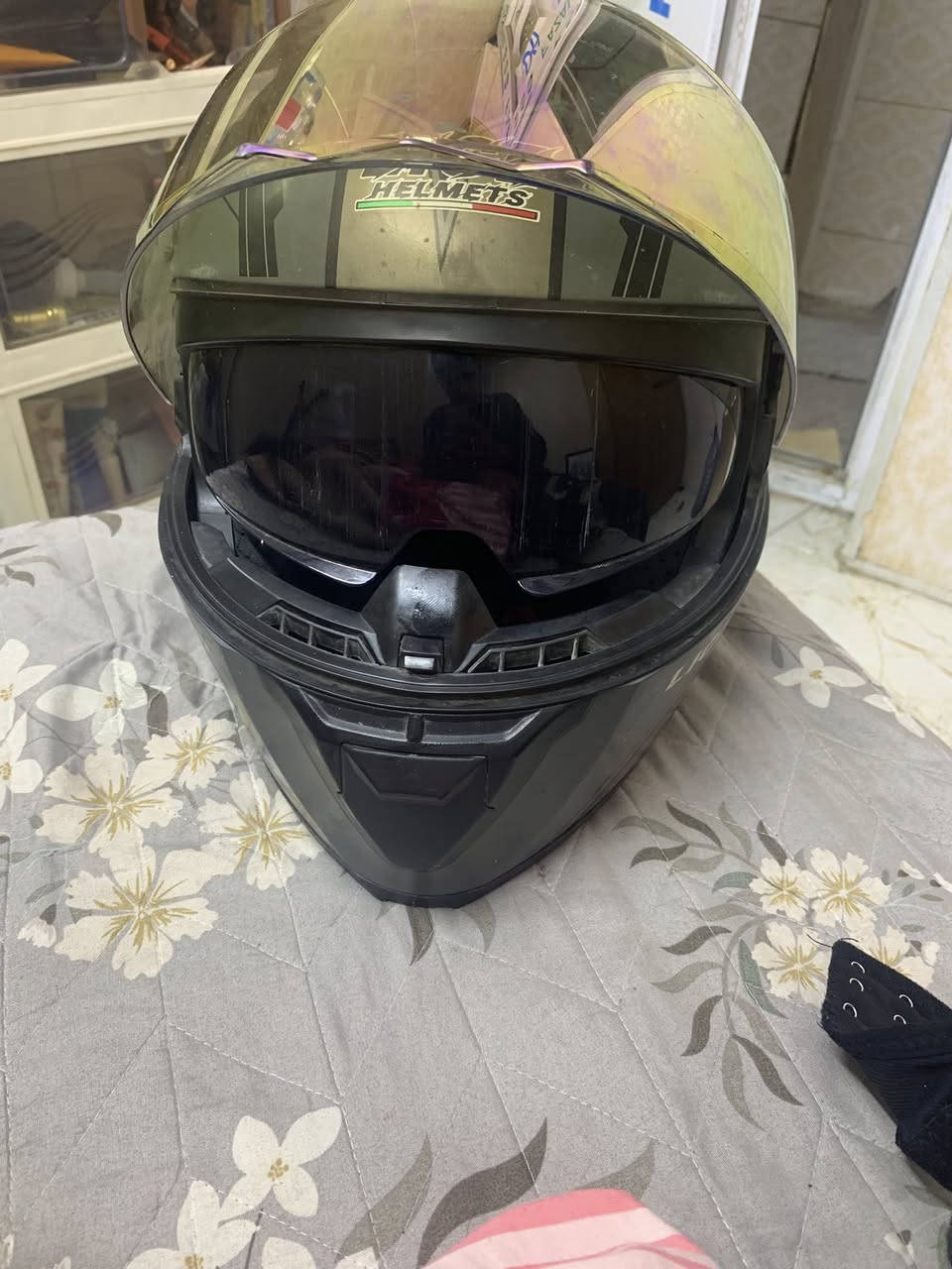 يا الله شباب عندي هاي  خوثه رايده ب 60 تواصل بس واتساب ***********
