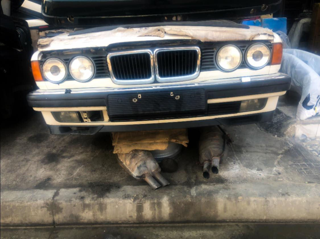 *********** /// متوفر غرفتين 700 لون  بيجي /وغرفه 500 لون اسود /// عنوان بغداد مجمع مشن شارع تاسع محل الحمد مقابيل احمد فتلاوي
