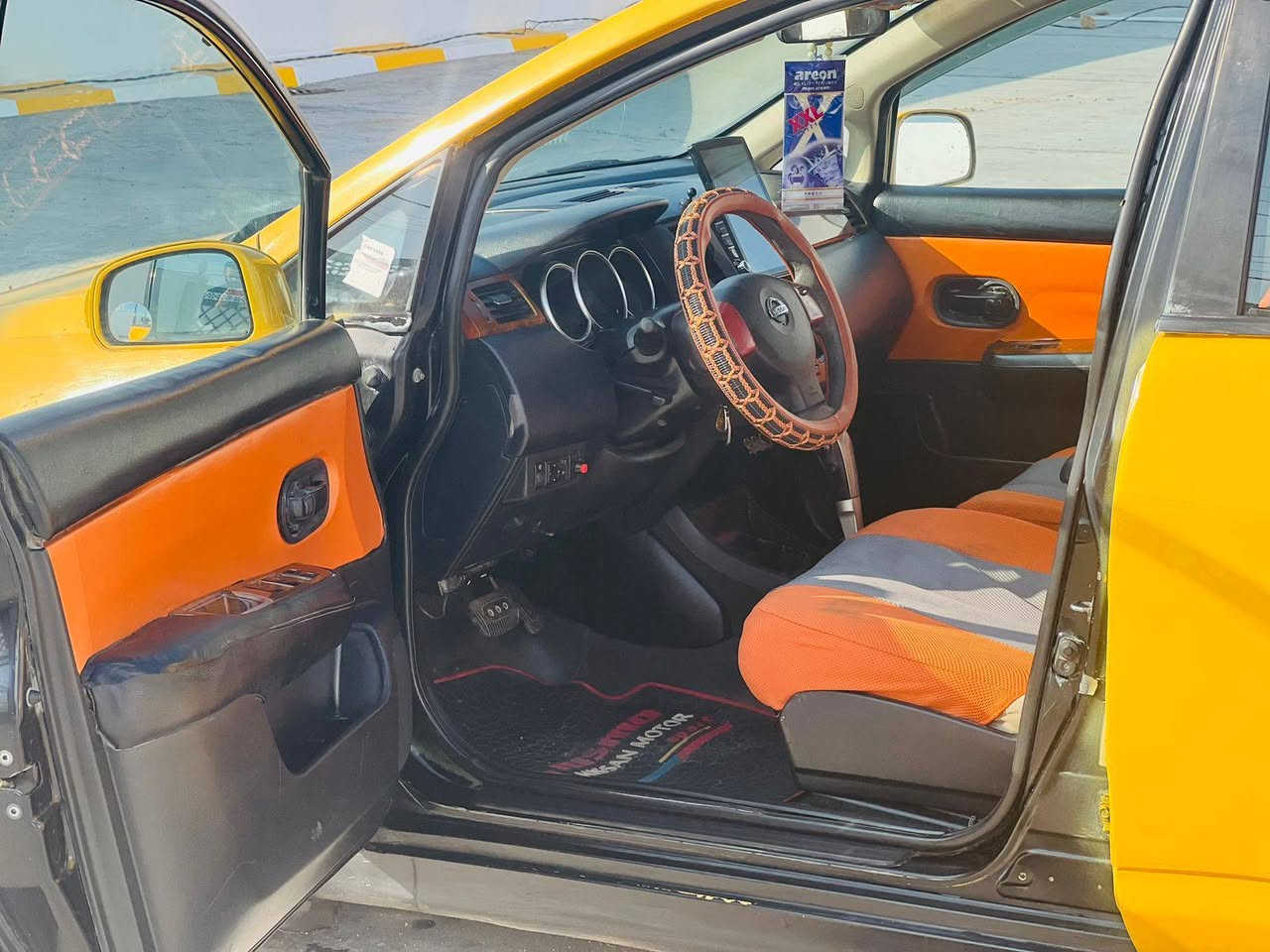 سلام عليكم/نيسان فيرسه
موديل 2007
جديده السياره مكان الانبار
السعر57 وبيها مجال
الرقم ***********
***********
