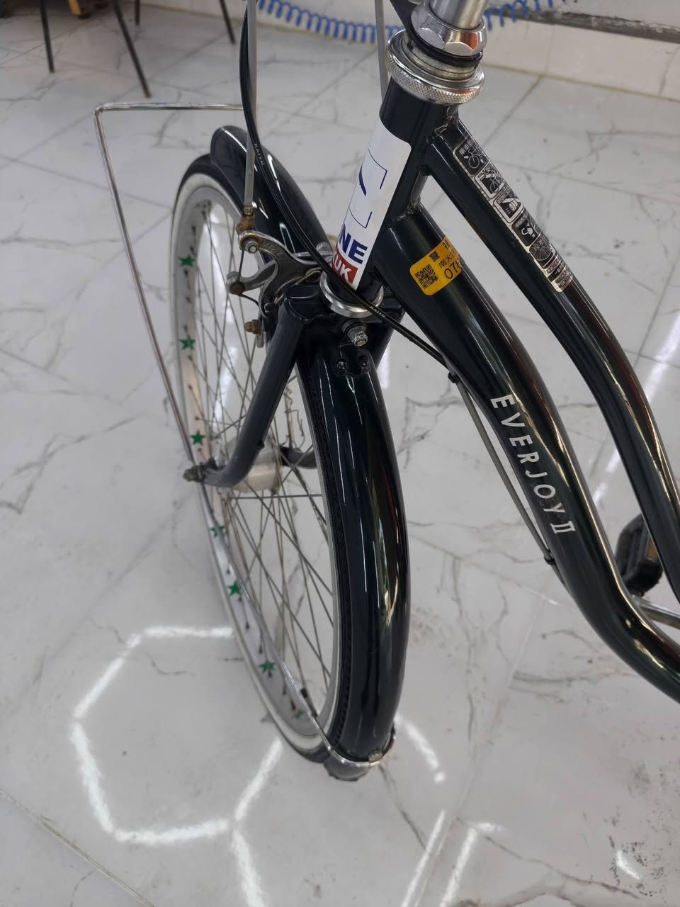 سلام عليكم بايسكل البيع الون زيتون💚
‏
‏نضافه 95% شخط ما بي 
‏
‏كير كل شغل 
‏
‏تاير جديد
‏
‏حساس شغل 
‏
‏السعر 140 وبي مجال الطيبين❤ 
‏
‏مكاني كركوك ***********
‏
