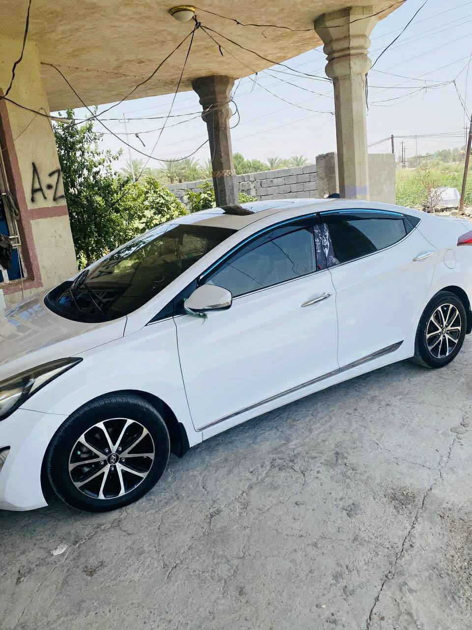 سيارة النتره موديل 2016سياره فول موصفات ماعده بصمه محرك كير مكفوله قطعتين تبريد محرك 1800سياره بيه قطعتين صبغ رقم بغداد الاستفسار على خاص او على الرقم التالي ***********
