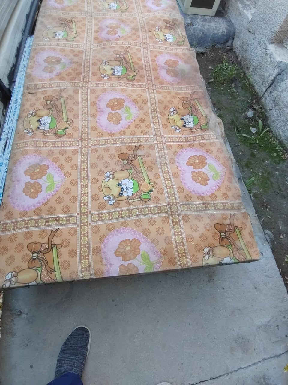 للبيع بغداد حي الحسين 
***********
***********
