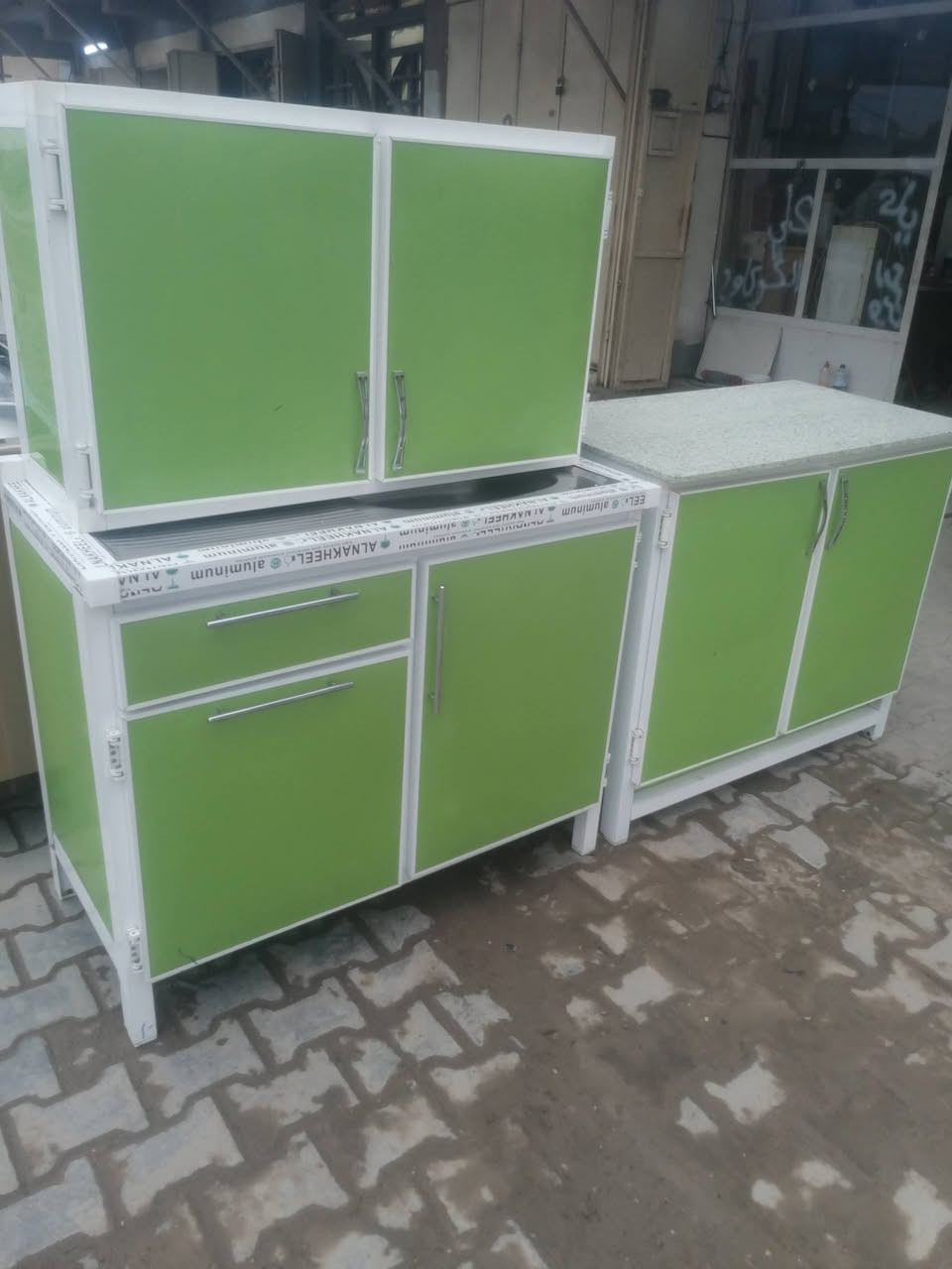 غراض البيع سعر خاص او تصال *********** او رسالني ع واتساب
