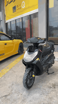 سلام عليكم 
دراجه سكنس فحل 
لون اسود 
أشاره ترحيب في المازدا 
دراجه بلاديه 
تعليك اشاير 
كلجات نظيفه 
الصفاح مال بجم كاربون فايبر 
 بيه شغله وحده القلق مال بانزين مكسور 
الدراجه رايده 250 بيه مجال 
اتصال او المراسله على الوتساب 
*********** 
عنواني الحريه بغداد
