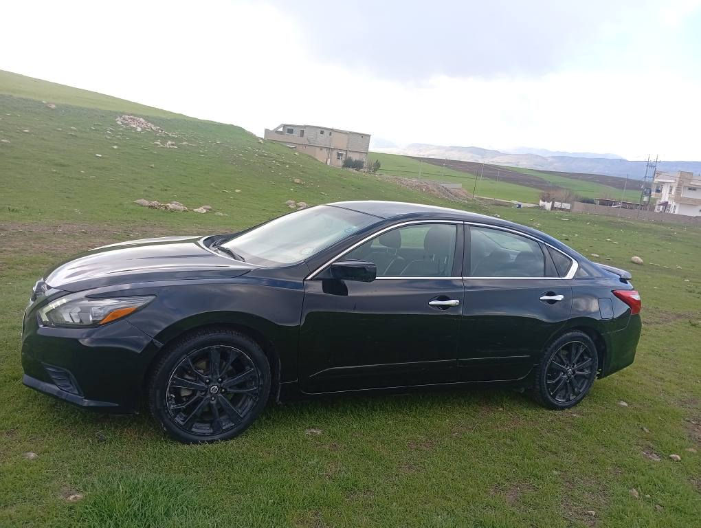 التيما2017 sr💥 ئيس ئار
جاملغيكي پيشه وه تنها په مپه
له گه ل قباق سندوق 
گير ماكينه به شه رت 
                               ***********🟩
سعر 112 ورقه أربيل, العراق
