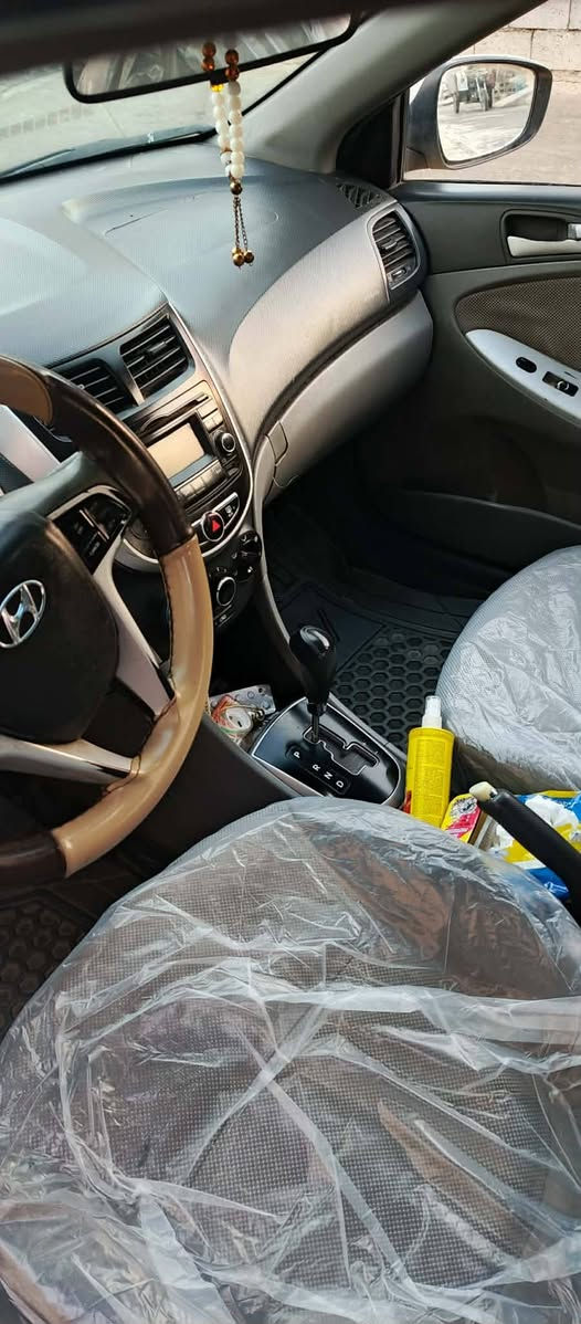 هونداي اكسنت موديل 2012 فول مواصفات حادثهه ضربة بلجنطه محرك بي بخار جبنه اتذب دهن صدر نص عمر المكان كركوك سعر 68بي مجال للتواصل ***********
