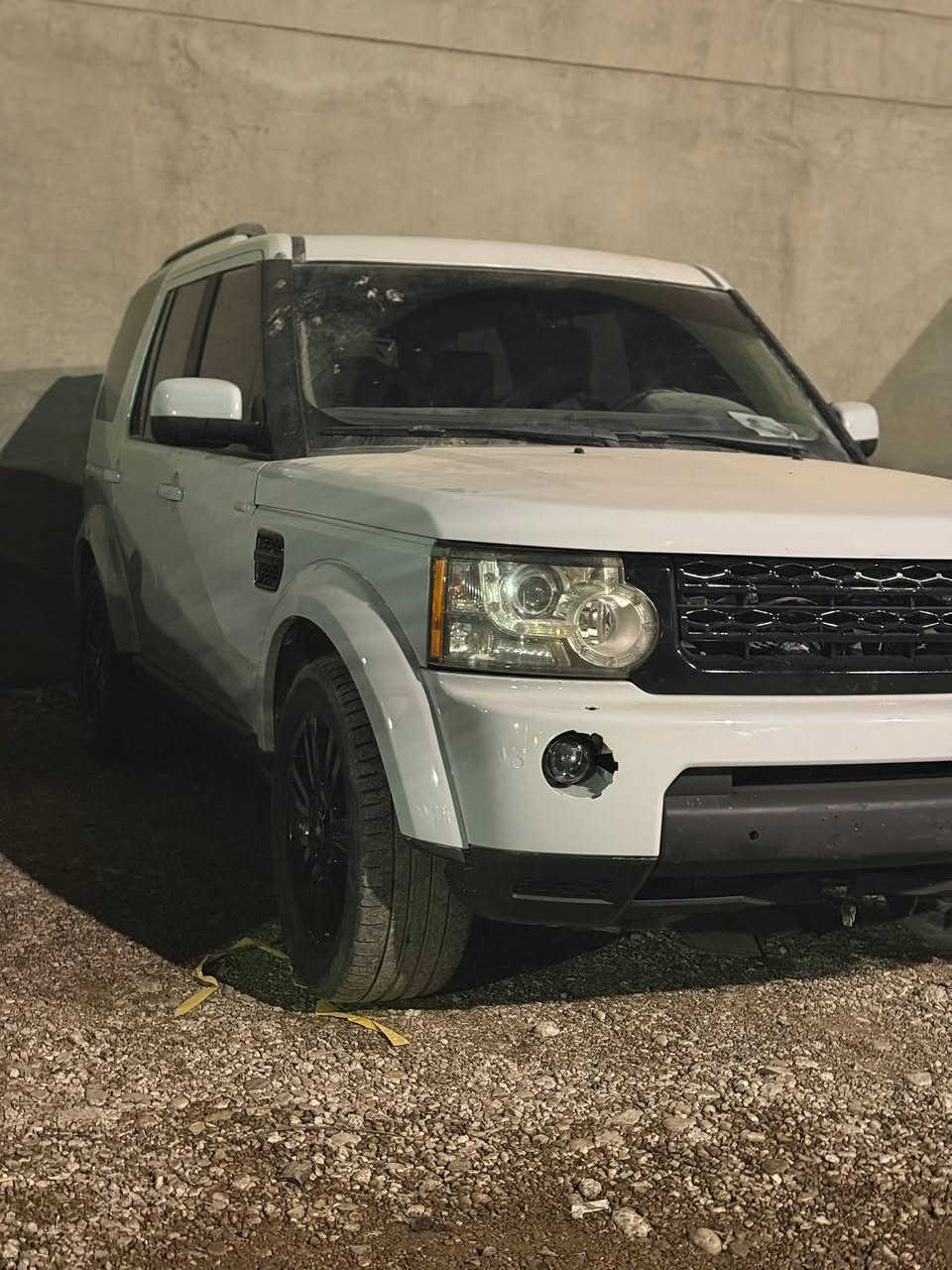 سلام عليكم
Lr4 2010 للبيع مكينه وگير لكزز 
تغيير لون السياره سموك بيها بعض المشكال البسيطه ممسويها لعدم التفرغ المشتري يكون عنده علم بيهن
 للاستفسار 
راعي السياره ***********
