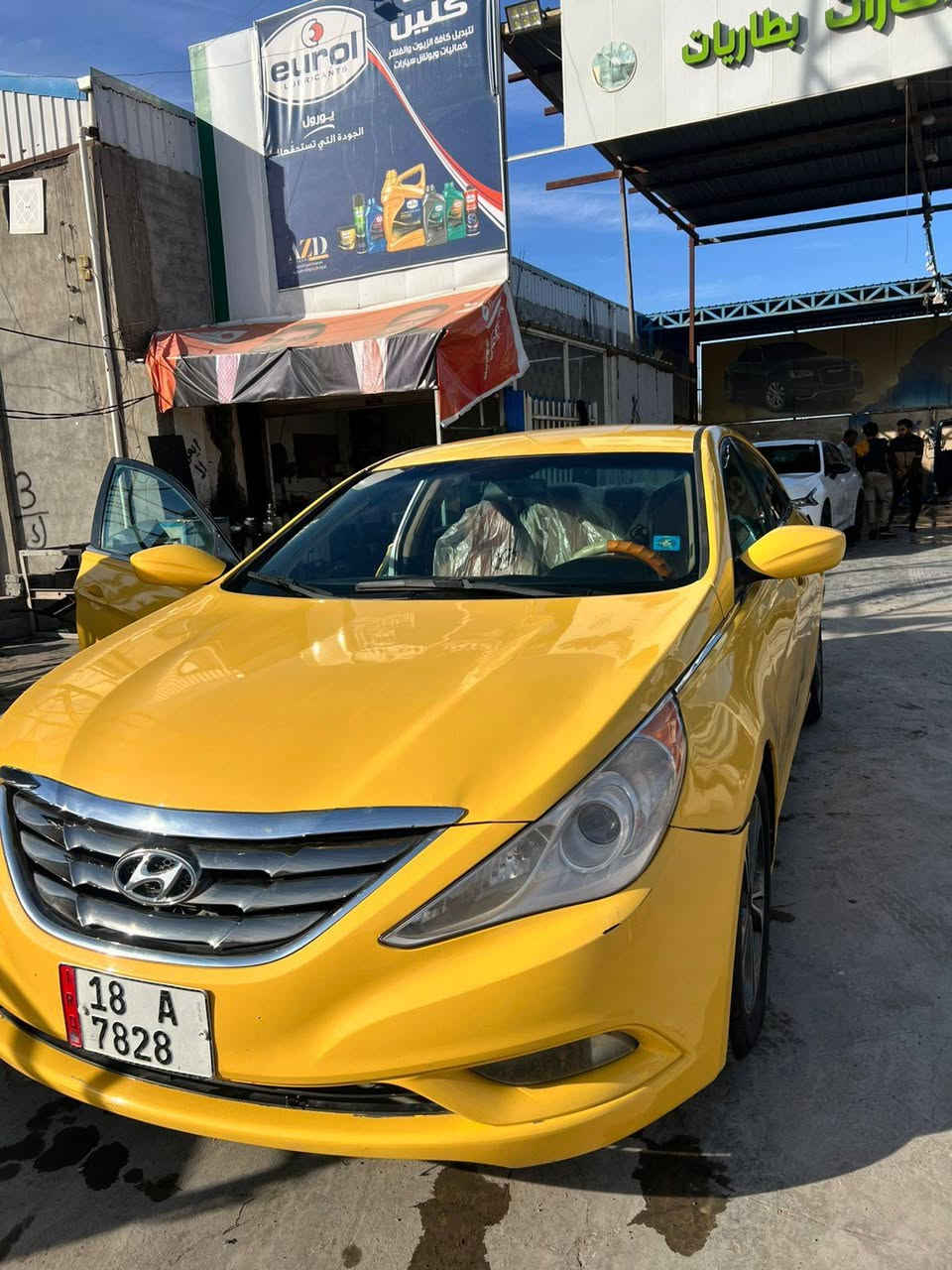 سلام عليكم سوناتا امريكي موديل 2011 حادثها خلفي كير ومحرك خير من الله كهربائيات  شغاله دواخلها نضيفه لونين بيجي واسود صدر نضيف رقم بابل مشروع وطني السيارة بسمي مصفرة هيئه وغرامات تحويل ثاني يوم
للاستفسار الاتصال *********** وبي واتساب 
او ادخل خاص 
مكاني بغداد ابو غريب
