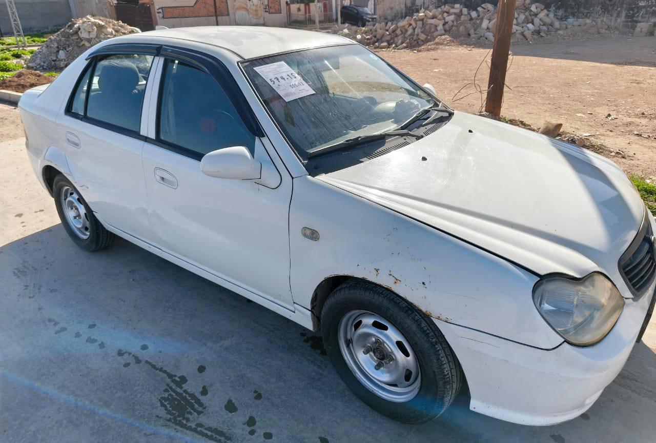 السلام عليكم سي كي للبيع 2013 رقم انكليزي شرط التحويل  مكينة وكير شرط طخم جديد طخم تاير جديد سيارة نضيفه ***********
