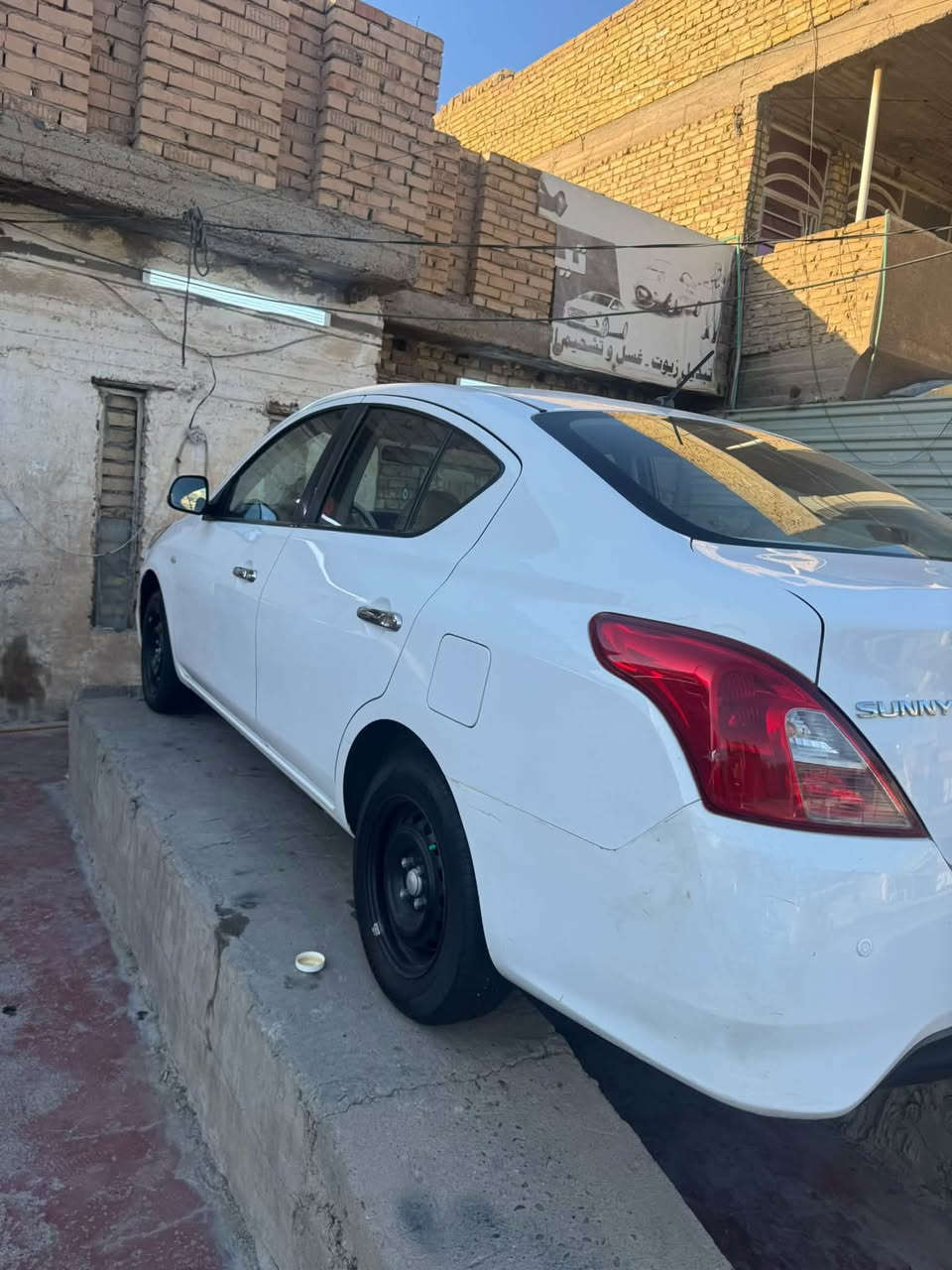 يالله
نيسان سني هندي بليتيه زركه / سونرين  موجود بلمنشور 

موديل ٢٠٢٠

ماشيه ١٢٠ 

سياره كير مكينه تبريد ع وضع الشركه 

تخم تاير 

دوشمه عامه 

سماعات تخم خلفي وامامي 

تخم تاير 

سياره بيهه بارد بقبق الجنطه من فوك بدون لا فتح ولا شك لداخل مالته 

وبيهه بارد بلباب موضح كلشي بصوره 

مشروع وطني بسمي لسياره عارضهه ب١٠٠ وبيهه مجال

بغداد الحسينيه/***********

