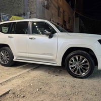 جميعاً لاندكروز 2022 ساز اصل ام التطبيق ضمان ماشيه 46 الف  السعر 63 $ا...