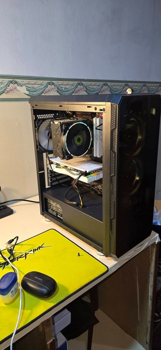 Ryzen 5 5600x 
M.B MSI X370 GAMING PRO 
Gpu  whit RGB RX 580 8GB 
RAM 16GB 3600mhz 
Nvme 256 GB 
 HDD 500GB 
Powe supply 600w axtrom كركوك, العراق


**إذا كنت صاحب هذا الإعلان وتريد حذفه لأي سبب، رجاءا أرسل رسالة إلى الدعم الفني**