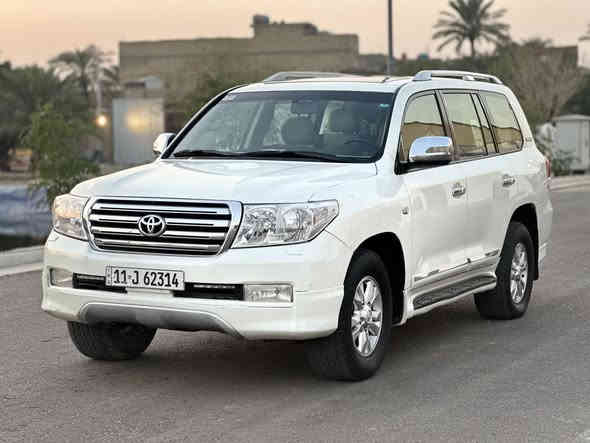 لاندكروز ٢٠١١ بغداد بسمي 
محرك ٦ سلندر جاهز مكينه كير مامفتوح صدر تخم تاير تبريد ثلج السيارة بيه صبغ ٥ قطع بدون لغد ولا شاصي ماشيه ١٤٦ مكان السياره بغداد السعر ٢٥٥ للاستفسار اتصال فقط ماكو خاص 

***********
