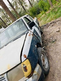 نيسان • ٢٠٠٤ • مزاد الداخلية