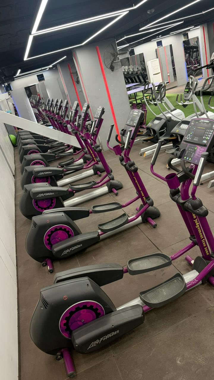 كوت
للبيع اجهزة جري لايف فتنس امريكي العدد (٥)
بايسكل لايف العدد (٥)
سبنر امريكي العدد (٥)
لابتكال العدد(٥)
تجذيف العدد (٥)
***********
