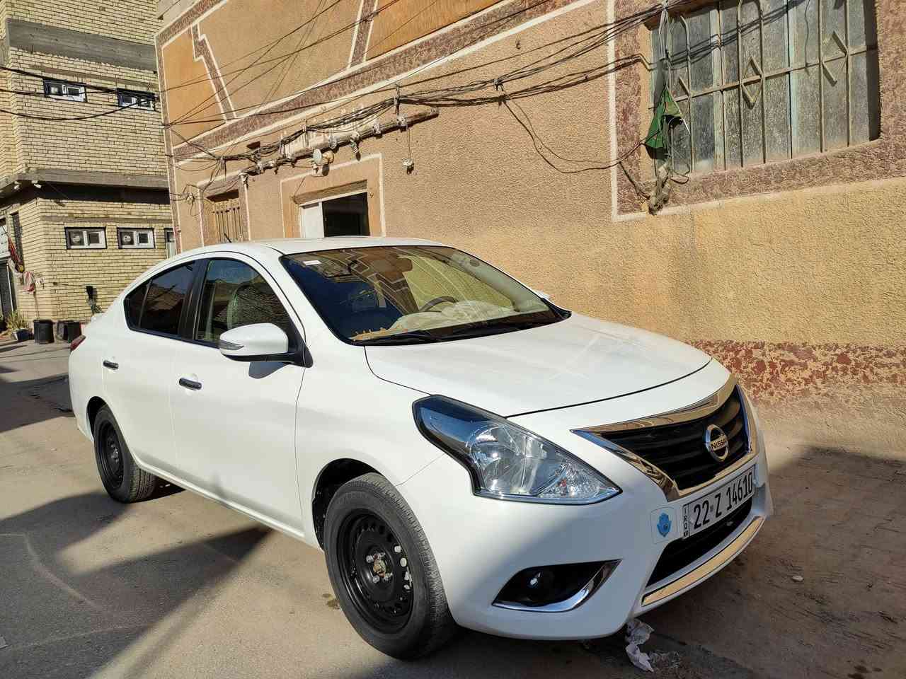 نيسان صني 2025على وضع الزيرو السعر 121ماشيه 30فقط السياره مغلفه كشنات وارضيه 200الف كفاله عامه وجديده فقط كرتين اصبعين ب3اصابع عنواني نجف السونار مرفق بصور ***********
