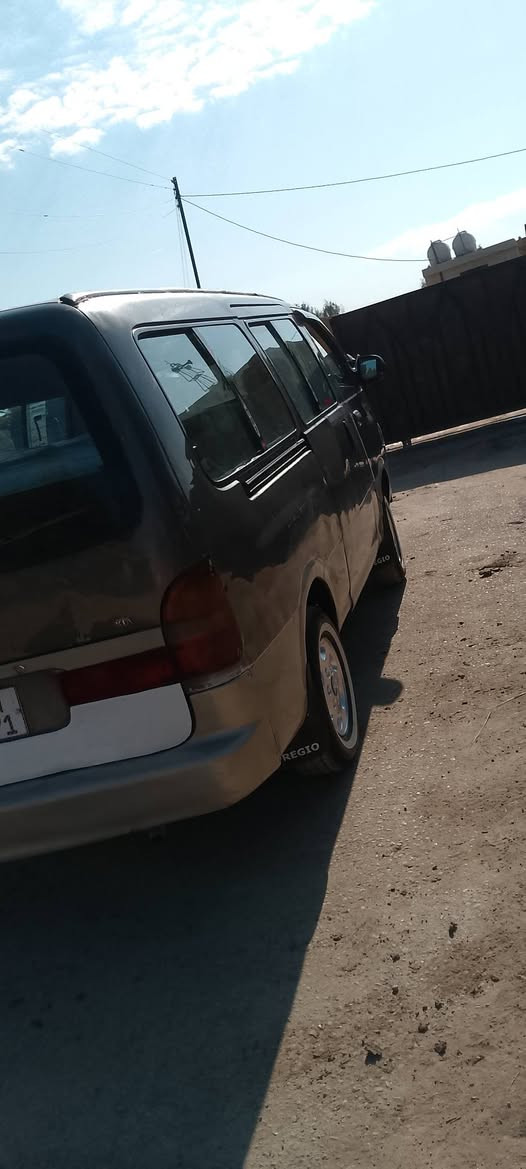 سلام عليكم للبيع ابريجو موديل 99. رقم بغداد انكليزي بسمي سنويه لل30 سياره بلاديه بدون صبغ جاهزه من كلشي للاستفسار. ***********
