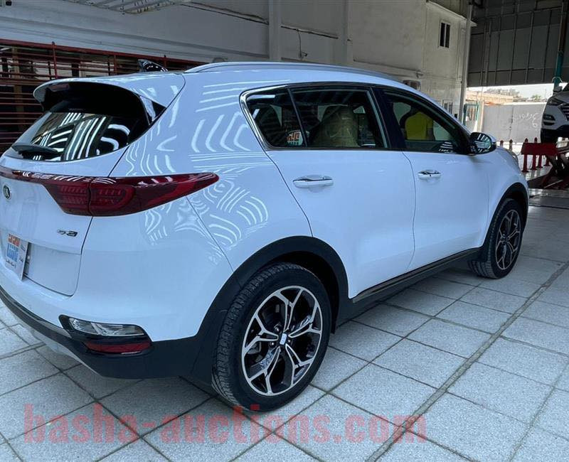 كيا سبورتج (2021) جيتي لاين ضمان الشركة الدولية
السياره مكفولة من الصبغ جديدة بوضع الشركة  
 رقم بغداد ماشية (65) الف فقط 
السعر : ( 22700$) ورقه 
السكن : بغداد السيدية 
للاتصال : ***********
‏‎المواصفات :
فول الفول  1/1
بانورما 
‏‎حجم المحرك2,0
سايد بريك بصمه 
‏‎نوع DOHC 
‏‎مرتبط بكير بوكس6نمر
‏‎بصمة  
تشغيل عن بعد 
كراسي كهرباء
شاحن واير ليس 
تبريد بيانو
جنطه كهرباء 
نضام ترحيب بل يدات 
ترحيب عن قرب
‏‎كاميرا 
شاشة 
‏‎نظام نزول المنحدرات
‏‎تبريدامامي +قطعة تهوية خلفية
‏‎داخل جلد حمصي
 كروم حجم 19كونتكتل
‏‎مرايا جانبية متحركة مع اضائة فلشر 
‏‎نظام ⚠️ تحذير الرجوع الى الخلف حساسات
‏‎نظام ⚠️ التقدم الى الامام حساسات
‏‎مدخل USB ipod
‏‎مخرج الطاقة عدد3
‏Ledنهاري
‏‎دوس كروم 
 نظام وحدات السلامة متكامل
‏‎⭐️ايرباكات عدد8
‏ABS⭐️
‏‎⭐️نظام ايزو فكس
‏‎سنتر لوك⭐️
‏‎⭐️انذاراحزمة الامان
‏‎تحكم المقود متعدد الاستخدامات
‏‎اوتو ميديا
‏‎بلوتوث
‏‎كروزسرعة
‏‎ڤاليوم اضائة دشبول
‏‎اوضاع القيادة 
‏ECO
‏SPORT
‏COMFORT
بردة جنط خلفي
السعر : ( 22700$) ورقه 
السكن : بغداد السيدية 
للاتصال : ***********
