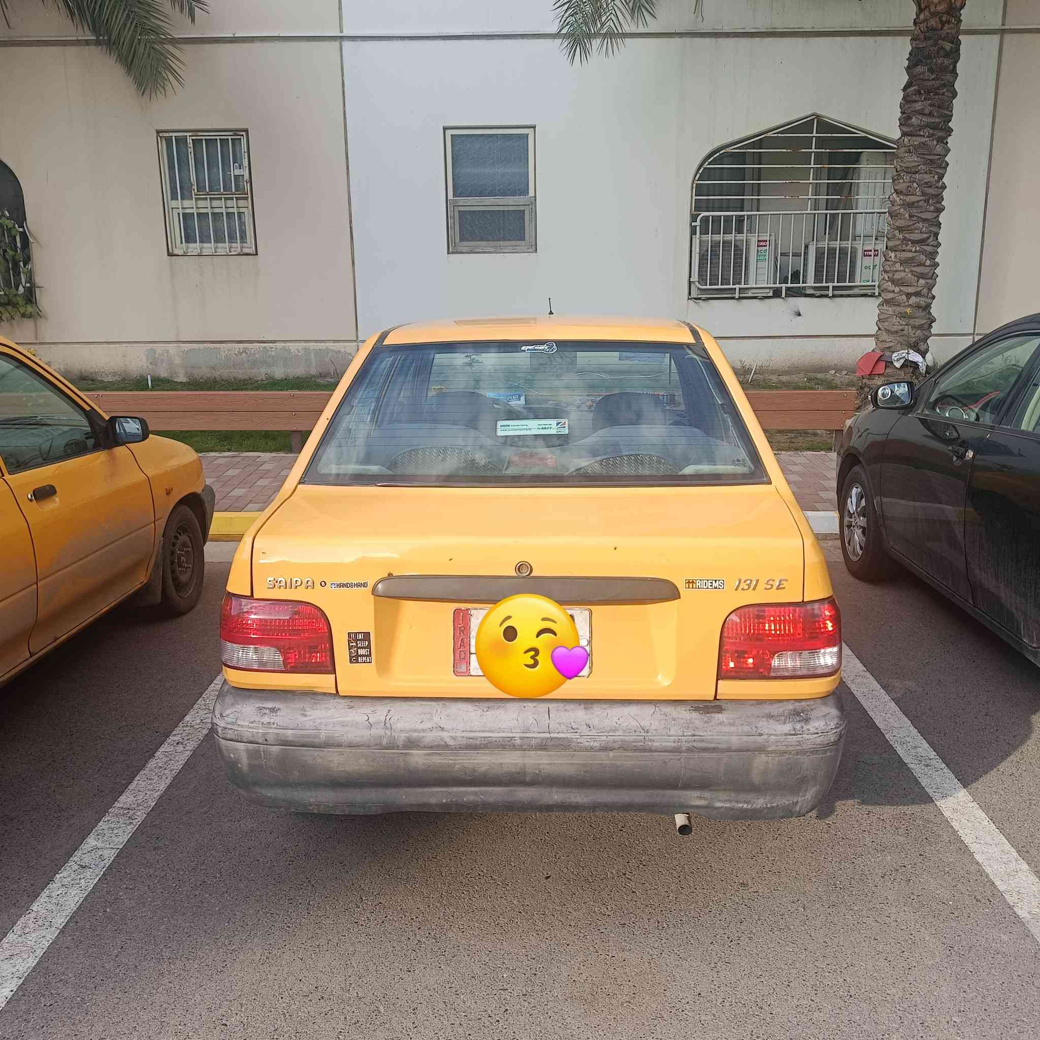 @إشارة 
سلام عليكم سايبه 2013 مصفره هيه وغرامات  رقم بغداد شرط التحويل السياره جاهزه كبل لشارع تخم تاير حداديه شواصي  مكينه وكير مكفوله عنوان بغداد مجمع بسمايه 
رقم الهاتف *********** السعر 33 وبيه مجال للطيبين .
