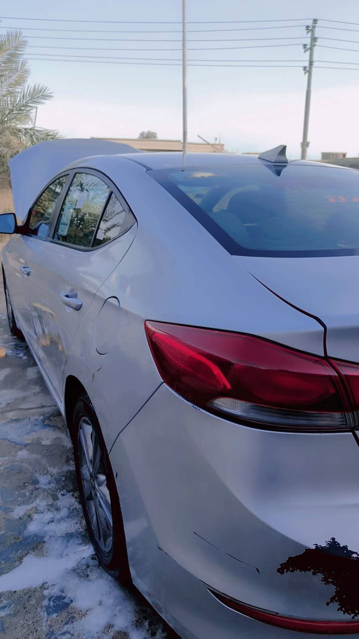 سلام عليكم للبيع النتره وارد. امريكي داخله فتح دعاميه اماميه كفاله من الضربه القويه كفاله من الصبغ مديل2017 سنويه28بسمي رقم بصره انكليزي مكان بصره زبير سعر128وبيها مجال رقم الهاتف ***********
