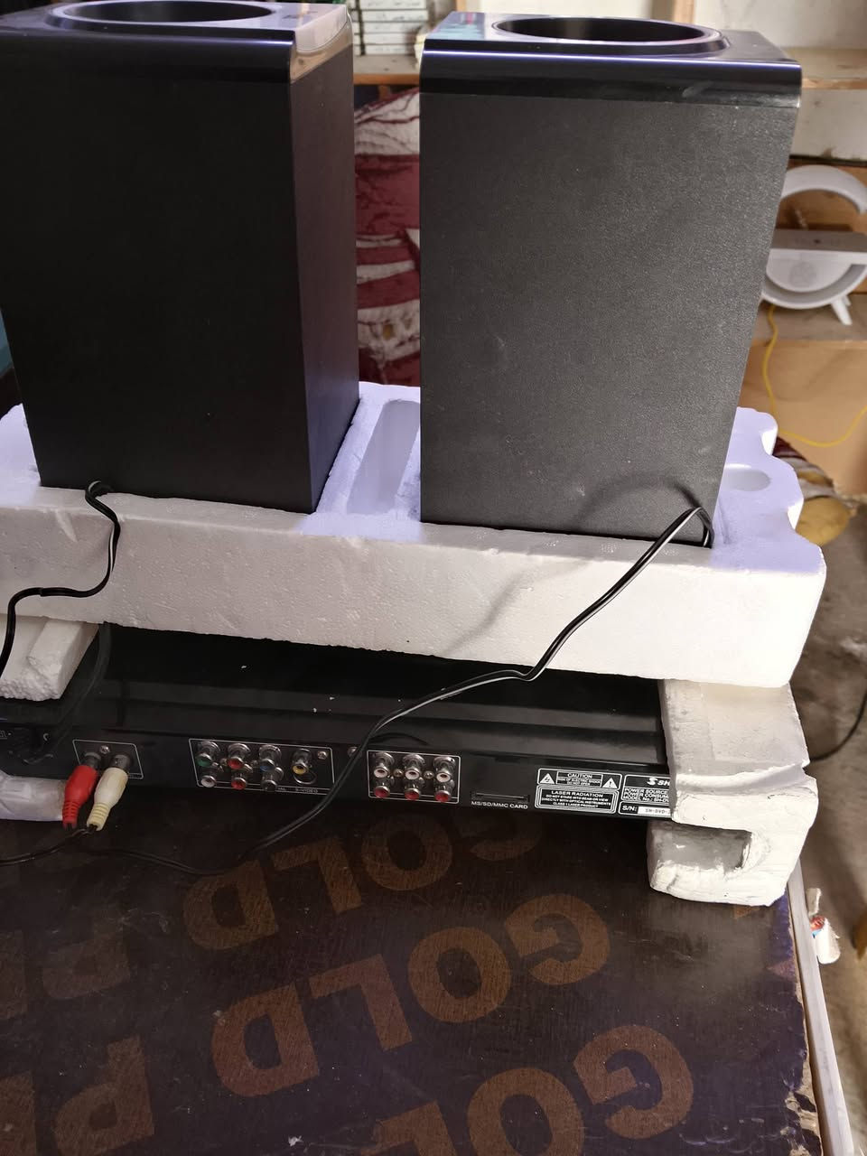 للبيع اقراص عدد ١٢٥وكاسيت مسجل ريفي بالاغلفه وديفيدي جديد كارتون وديفيدي شاشه كارتون السعر تصال بالرقم *********** يوجد توصيل لكل محافضات
