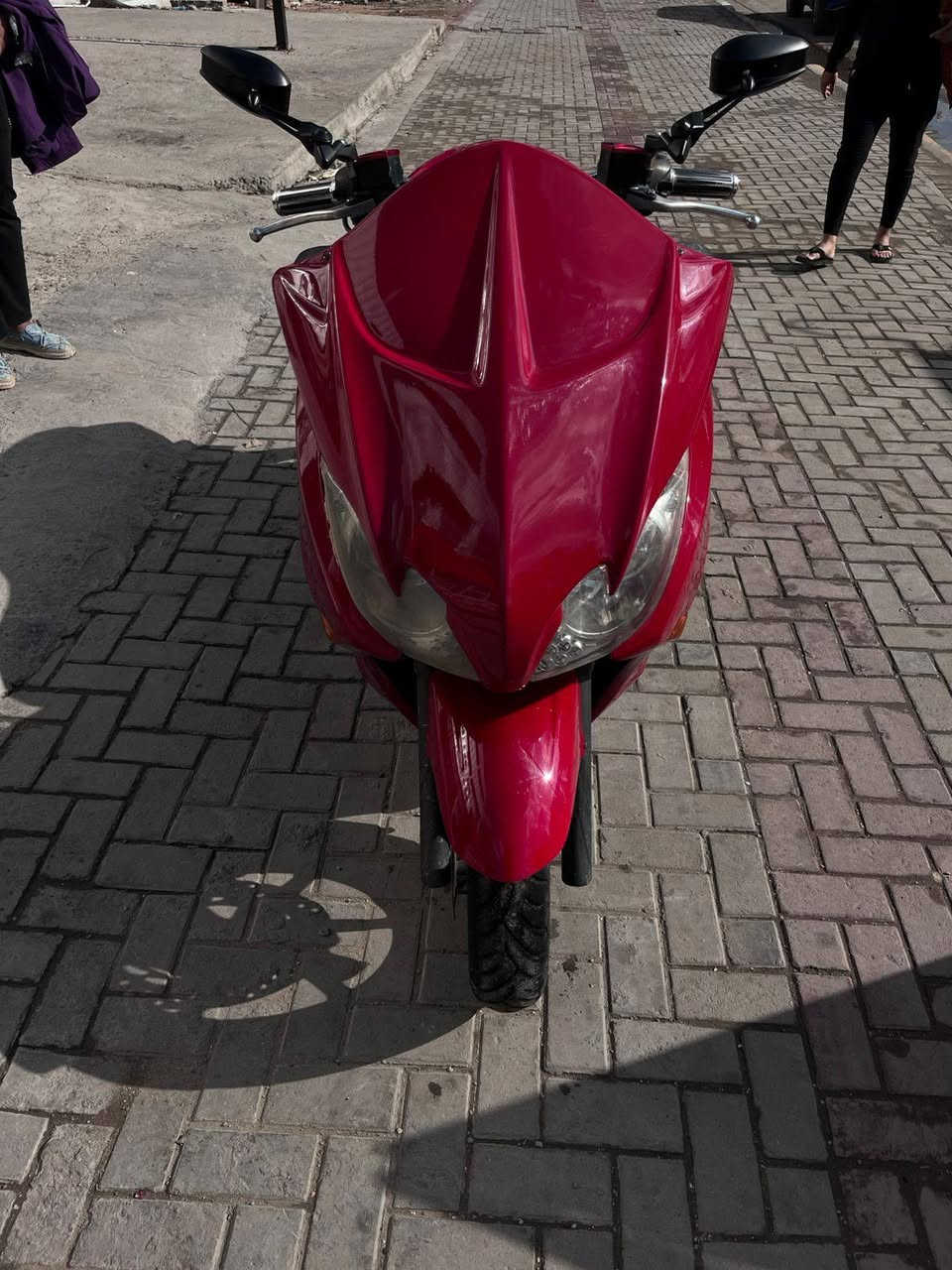 السلام عليكم فورزه 010 تحويلات S7 4 
الدراجه كفاله عامه فول مواصفات مشروطه تأخذها من باب البيت 
الدراجه ترايها للبصره شرط 
الدراجه 
نضام سرقه 
ستيرن رياضي 
صالنصه رياضي 
ستان كهربائي 
كفيلكم الله الدراجه برغي ما مفتوح مشروطه 
عدا الدهن أم زويل وبانزين محسن للتواصل ***********
عنوان بغداد مدينه صدر أو سريع الدوره السعر خاص
