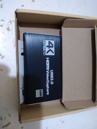 إكسسوارات إلكترونية • قطعة • بحالة جيدة