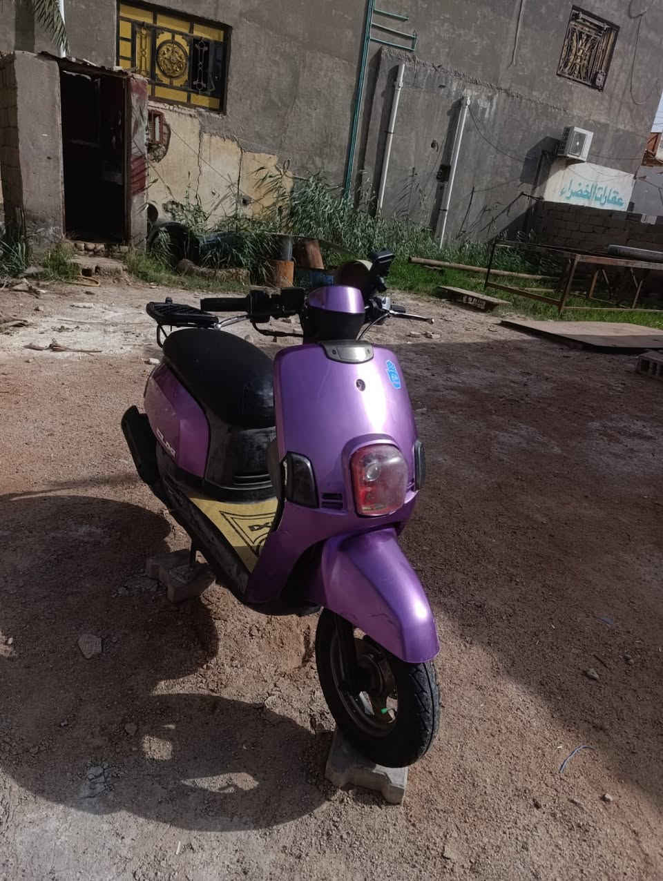 دراجه بوليسي نوزل موو كابريته للبيع 700 وبي مجال قليل عنوان شط العرب جزيره***********
