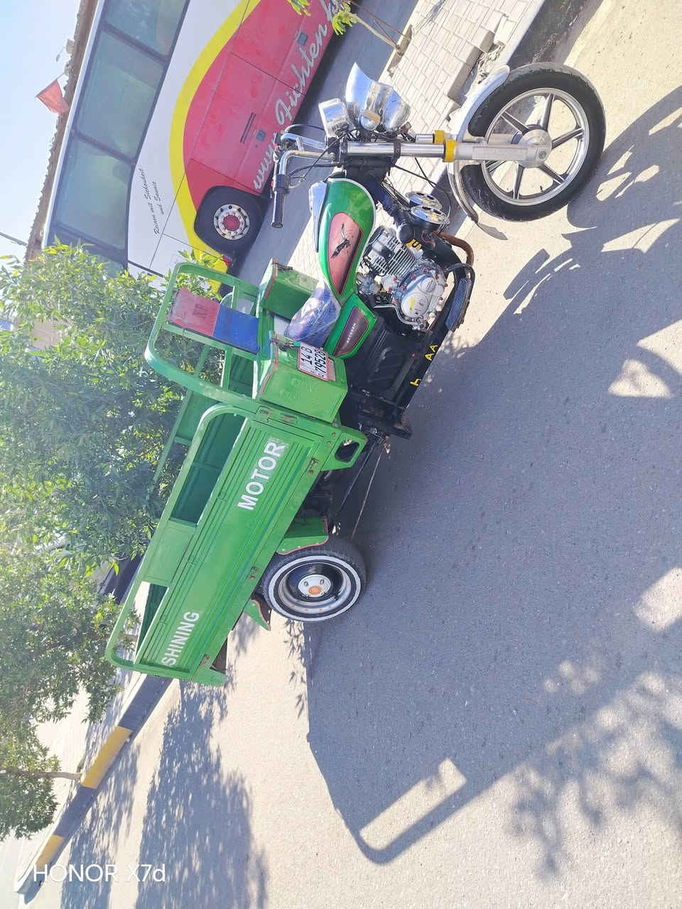 سلام عليكم ستوتة جمرة كربلائية فحل مديل 23 للبيع رقم انكليزي بأسمي السعر 3100وبيها مجال قليل مكاني بصرة گرمة علي الطيف (***********)
