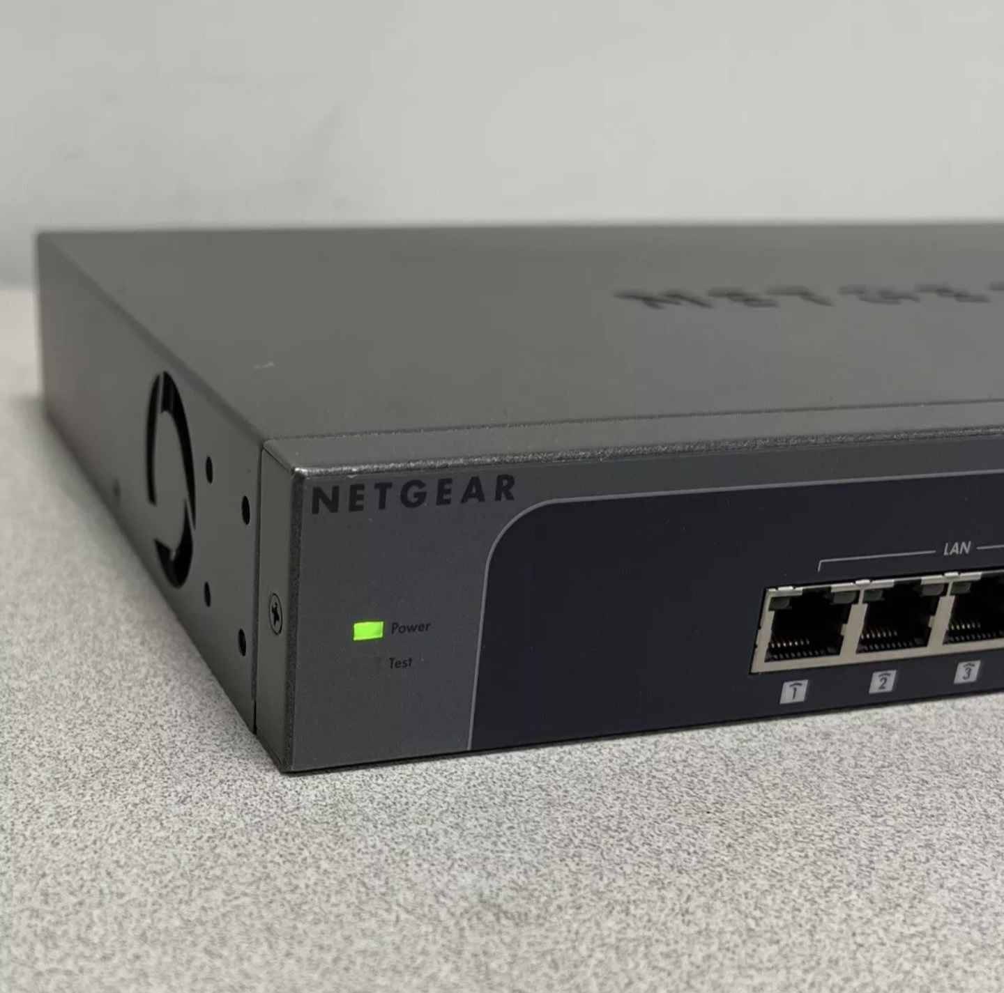 Load balancer backup 
Firewall
SRX5308-100NAS Netgear Prosafe 230V Quad Port 10/100/1000Base-T Gigabit Ethernet SSL VPN Firewall Router
Dlivary✅✔️ أربيل, العراق


**إذا كنت صاحب هذا الإعلان وتريد حذفه لأي سبب، رجاءا أرسل رسالة إلى الدعم الفني**