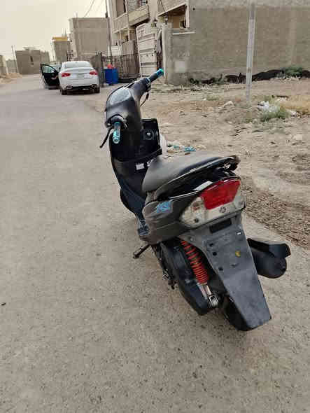 ماكس 120 للبيع دراجة كلش حلوه 
العنوان بغداد التاجي 24 ابو عظام 
السعر 550الف وبيها مجال 

‭0777 976 9179‬
